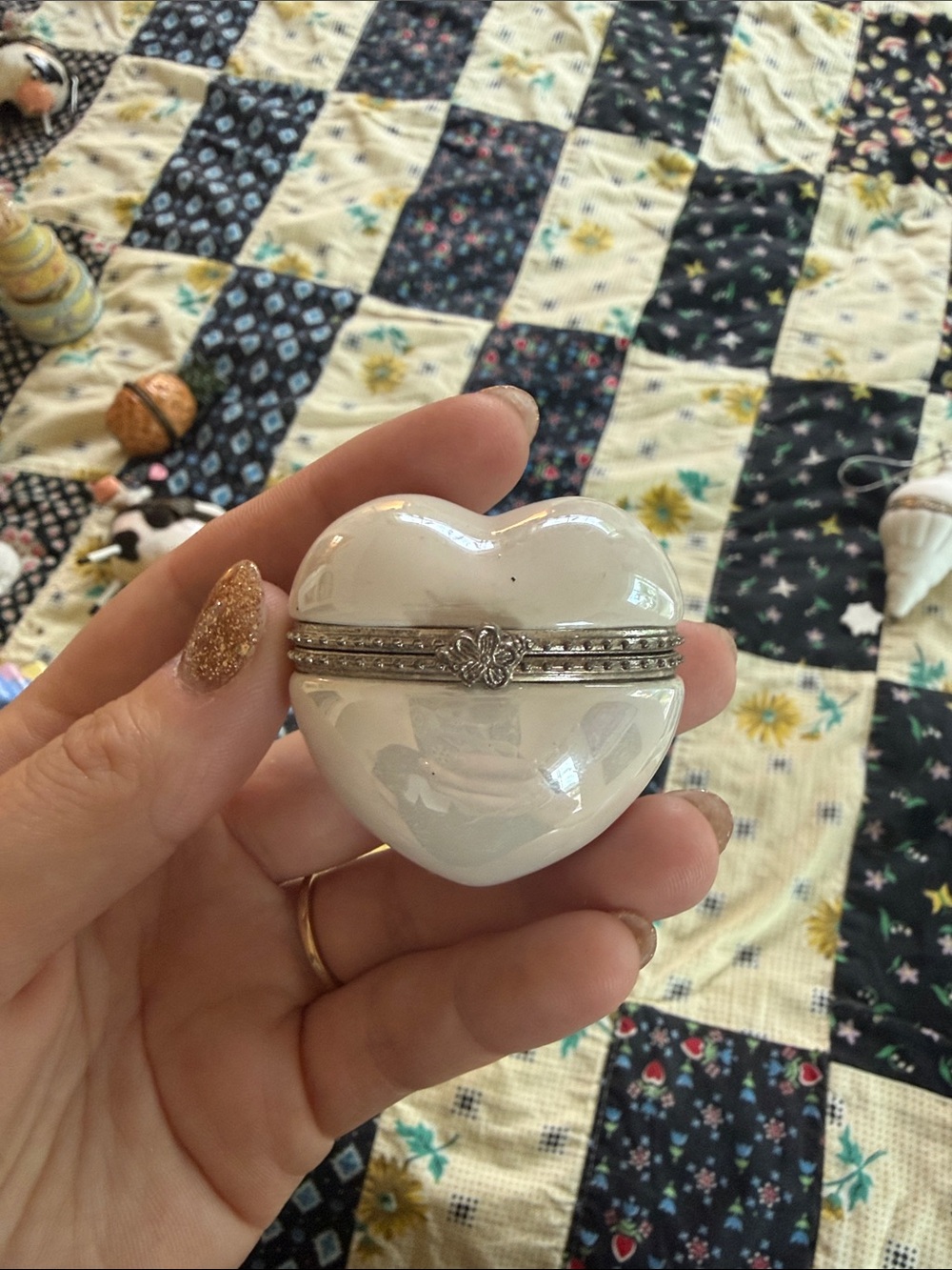 Hallmark Signature Bezel Box heart-shaped trinket container pearl white finish
